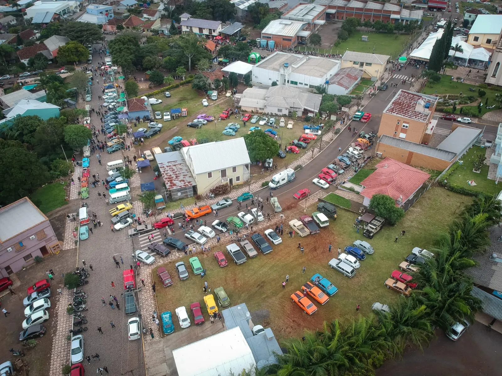 Encontro carros antigos MR